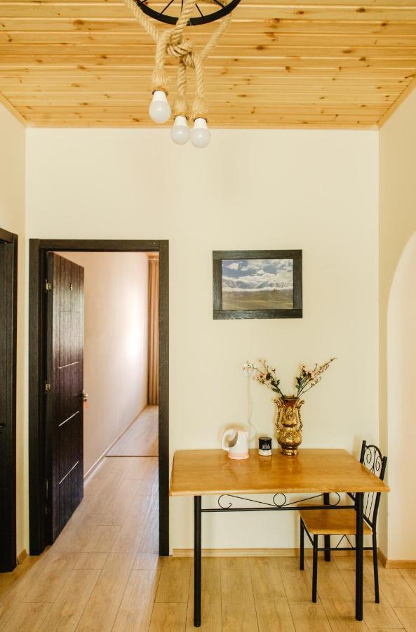 Home Kazbegi Luaran gambar